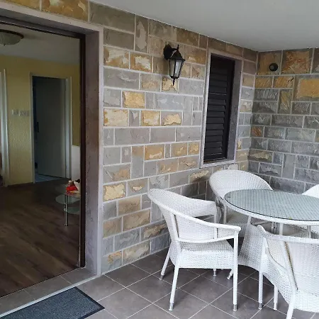 Apartma Joy Apartment *